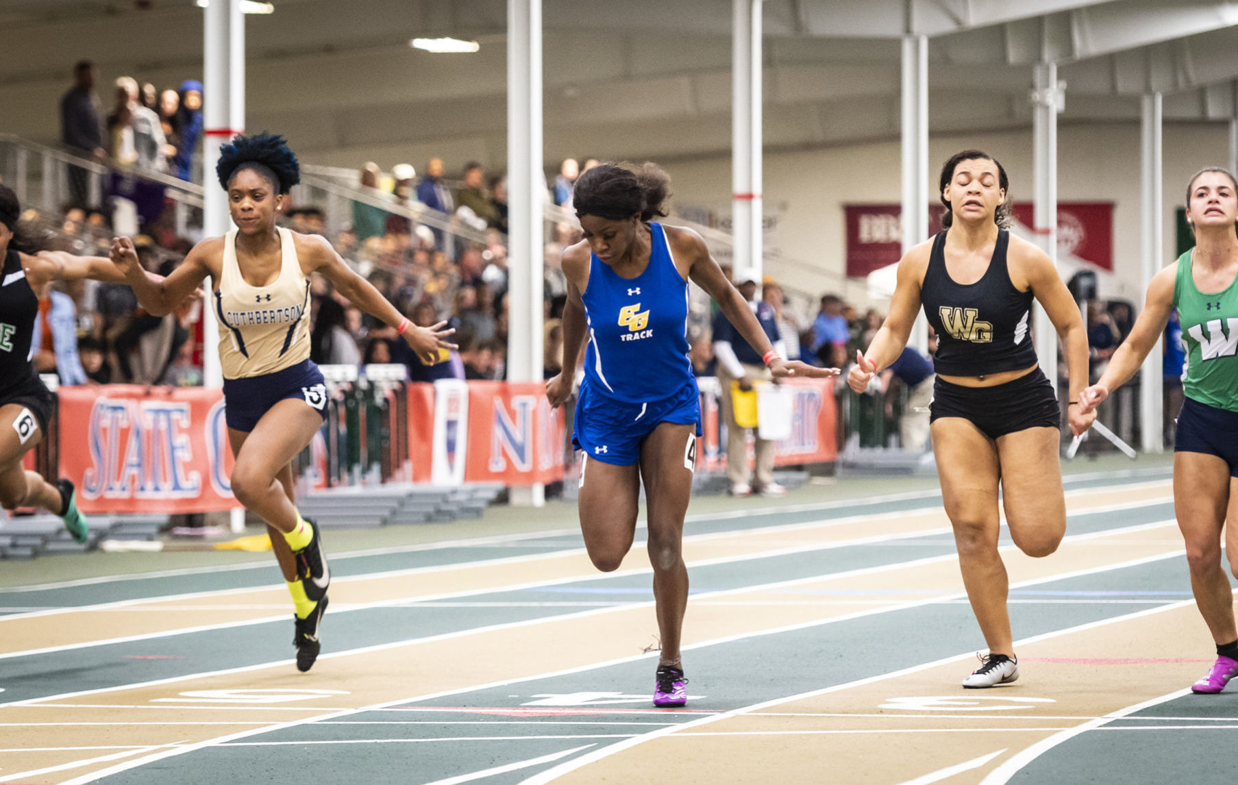 Indoor3a